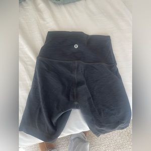 lululemon slate gray bike shorts